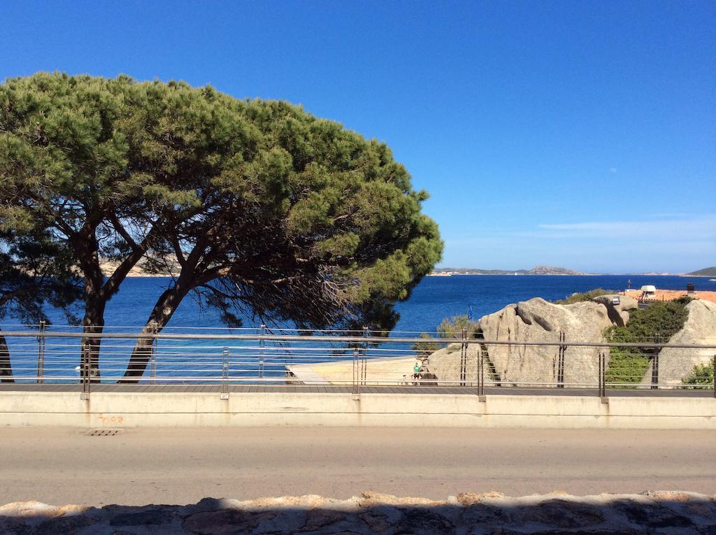 Appartamenti Le Gemme Palau Rum bild