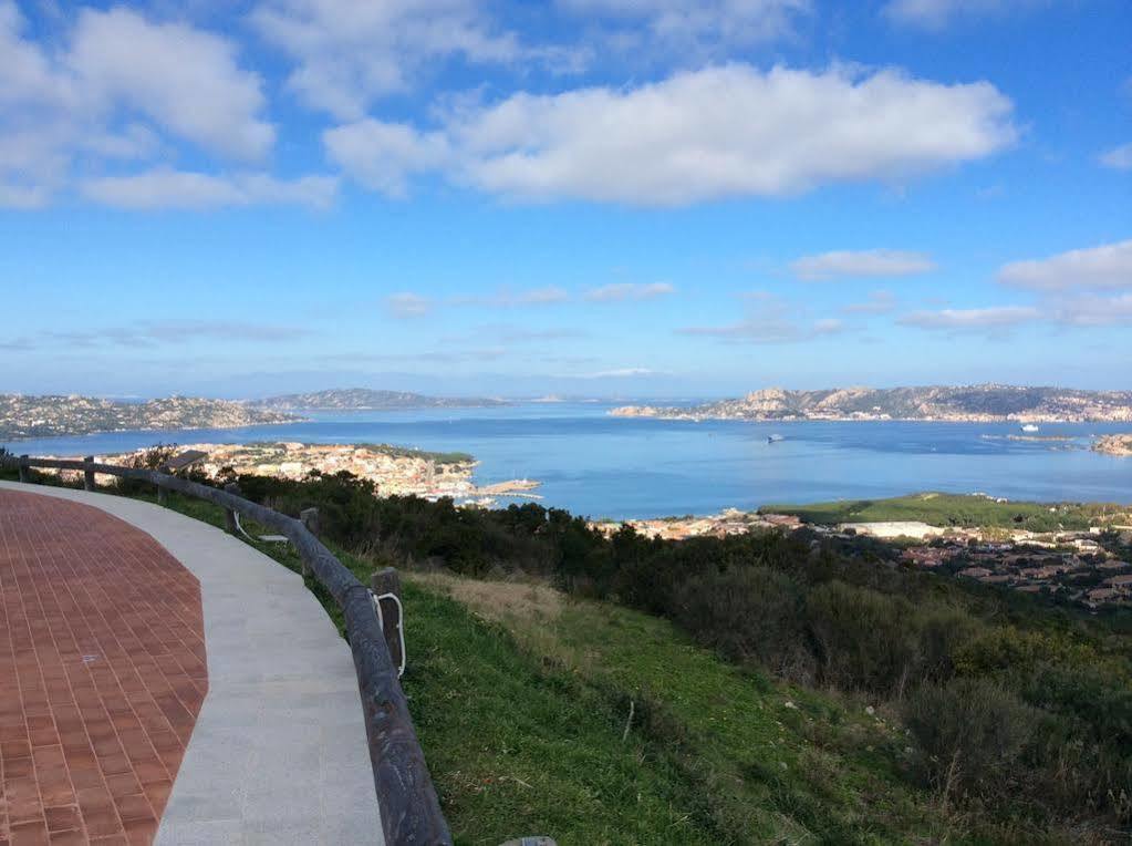 Appartamenti Le Gemme Palau Exteriör bild